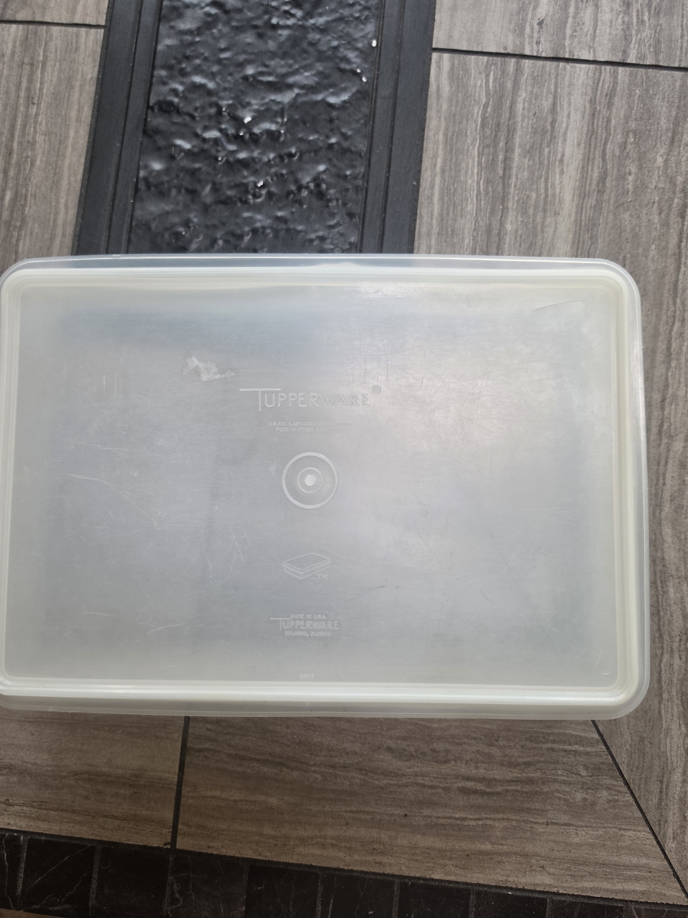 Tupperware Clear Food Storage Container - White/Clear